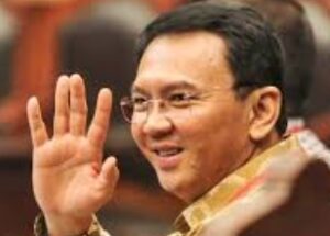 Read more about the article Sidang Korupsi Minyak Mentah, Ahok Sebut Lapangan Golf Lebih Murah dari Night Club