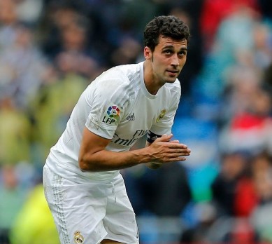 Alvaro Arbeloa ketika bermain sepak bola