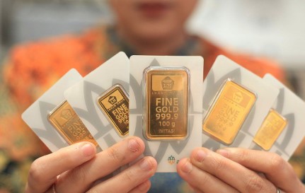 Harga Emas makin pecahakan rekor
